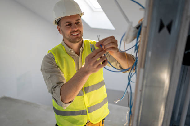 Best Electric Panel Repair  in Great Neck Estates, NY